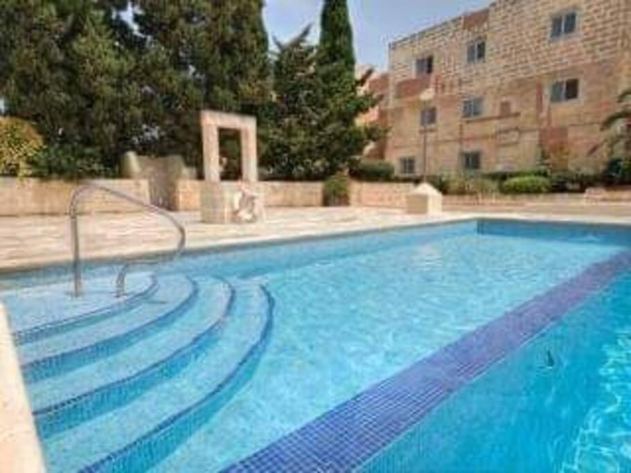 Private Room In A Modern Apartment With Pool And Sea View St. Paul's Bay Exterior foto